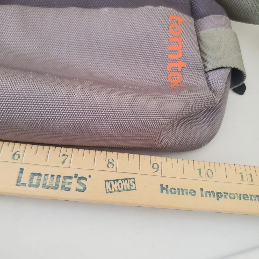 Tomtoc sling bag